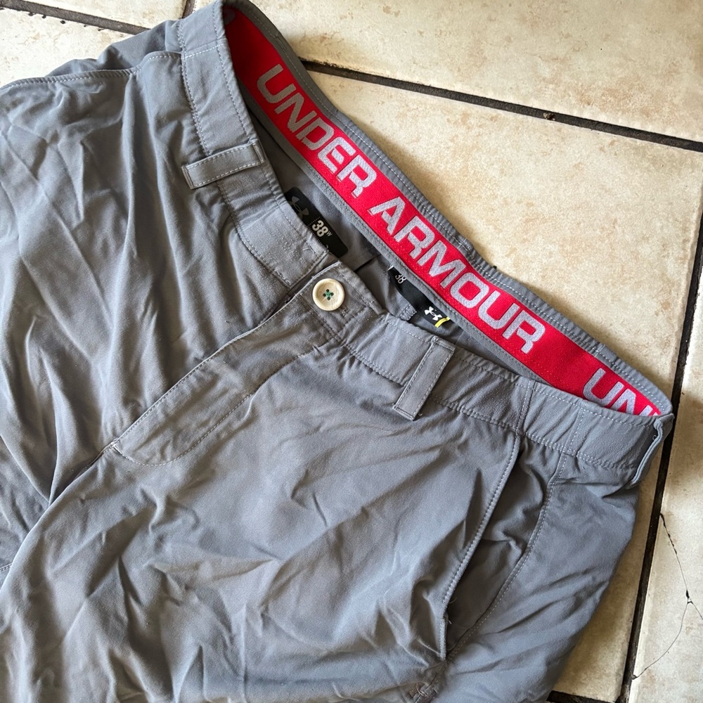 Under Armour Men’s Gray Golf Shorts 38W Stretch Performance Lightweight